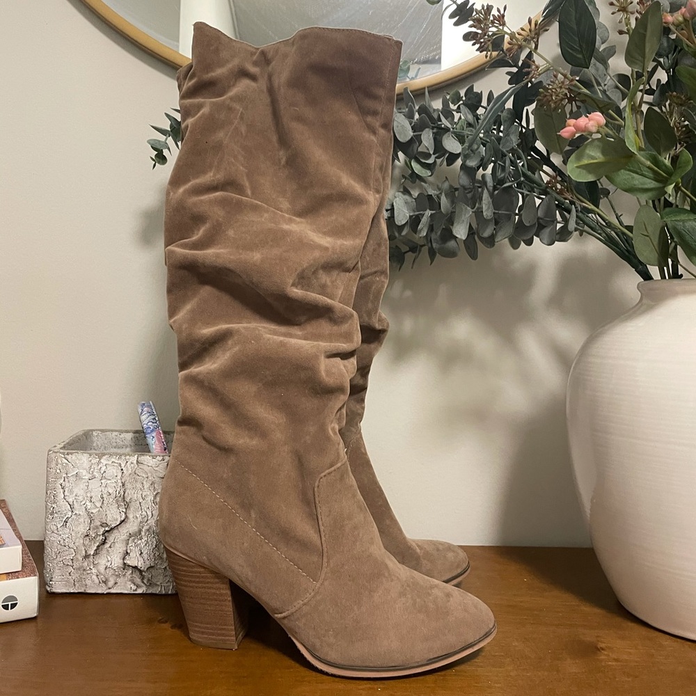 Taupe faux leather boots